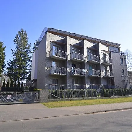 Apartament Bedroom Apartments - Bałtycka 10 z widokiem na las Świnoujście