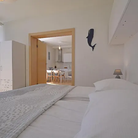 Bedroom Apartments - Bałtycka 10 z widokiem na las Apartament *