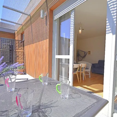 Daire Bedroom Apartments - Baltycka 10 Z Widokiem Na Las *