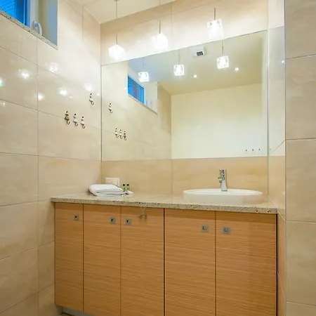 Apartament Bedroom Apartments - Bałtycka 10 z widokiem na las Świnoujście