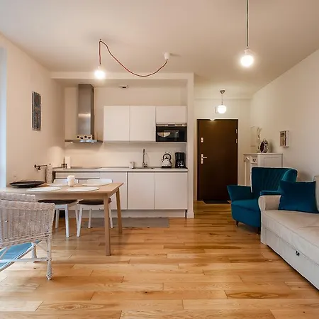 Bedroom Apartments - Baltycka 10 Z Widokiem Na Las Apartment *