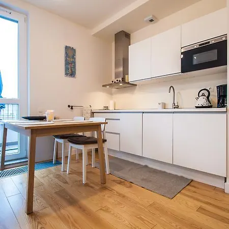 Apartment Bedroom Apartments - Baltycka 10 Z Widokiem Na Las *